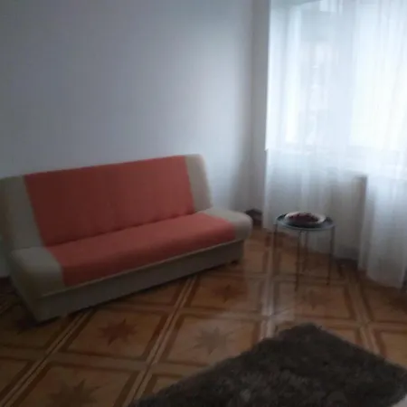 Apartment Catinca&daria2 *